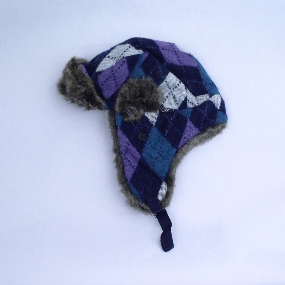D&Y Plaid Faux Fur Bomber Hat Womens OS